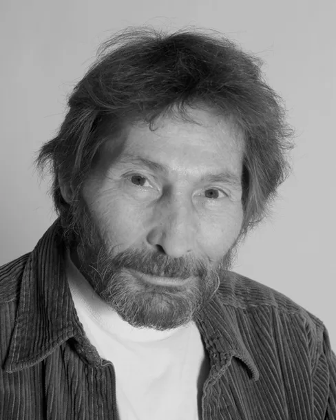 Robert Axelrod (actor)