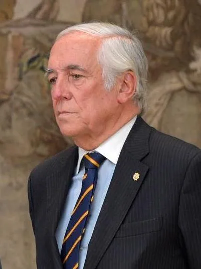 Carlos Espinosa de los Monteros y Bernaldo de Quirós