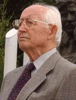 Luis H. Álvarez
