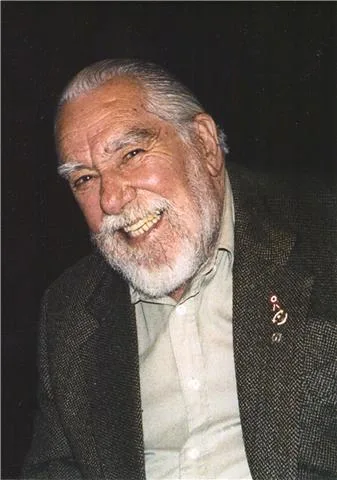 Alfonso Benavides Correa