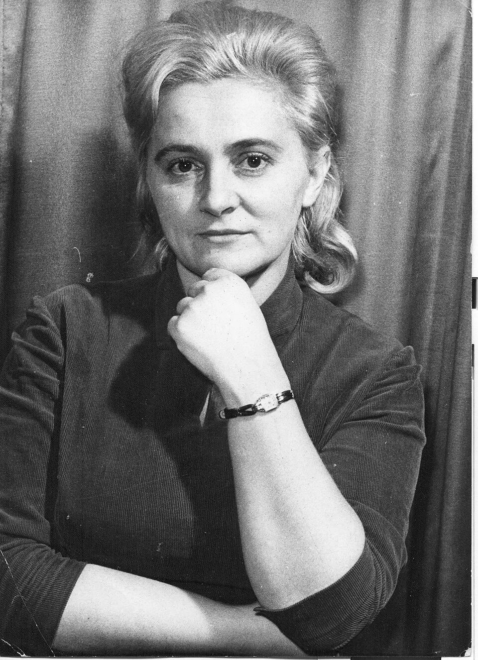 Mira Alečković