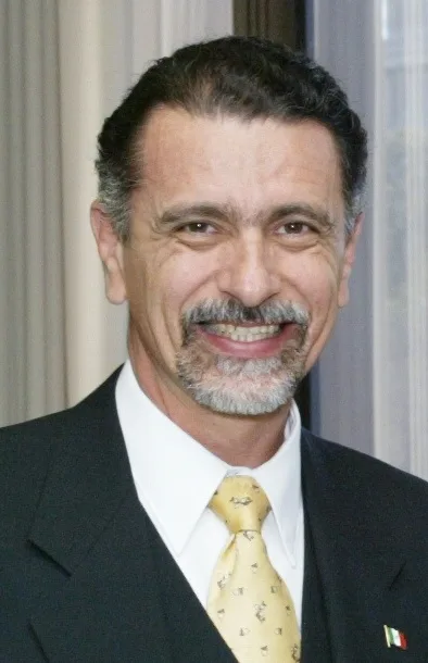 Carlos Abascal Carranza