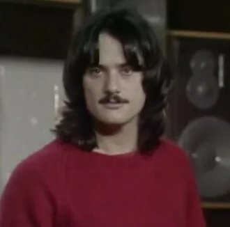 Enzo Carella