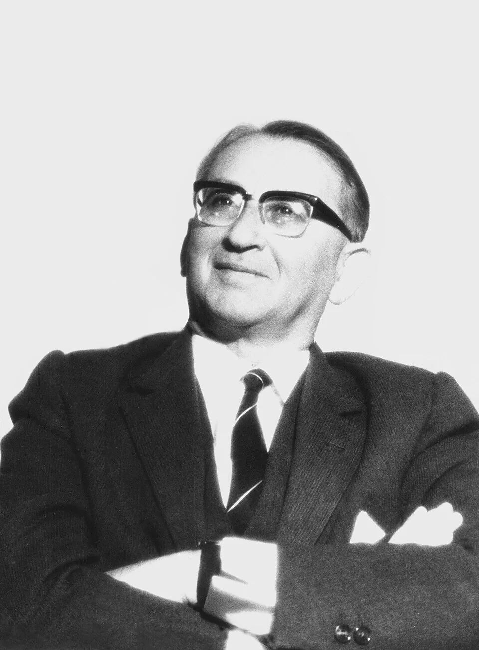Menachem Avidom