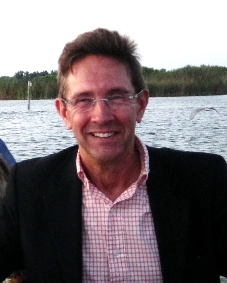 Ricardo Bellveser