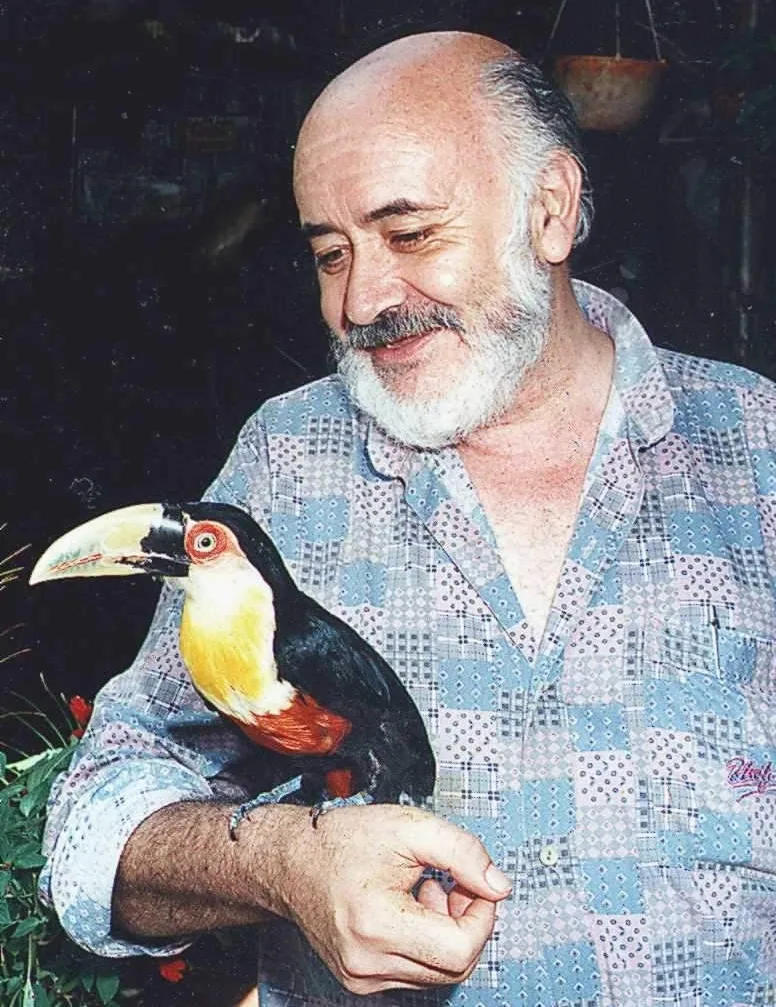 Esteban Abad