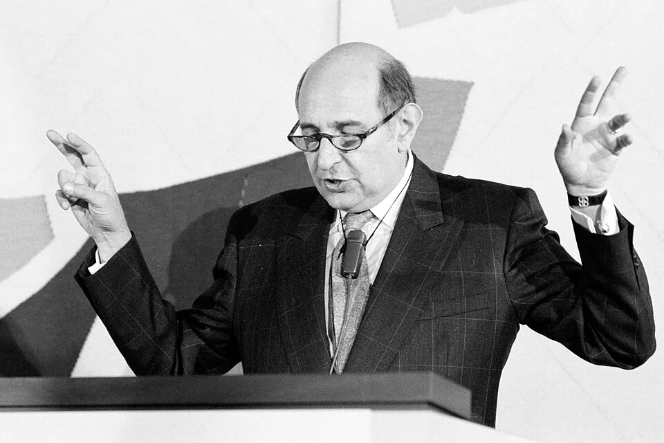 Allan Bloom