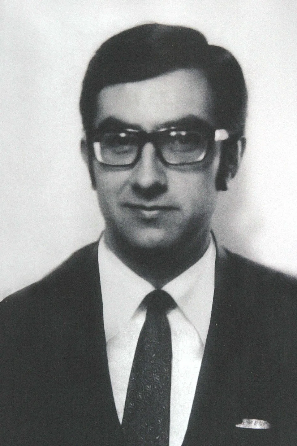 Álvaro Bardón