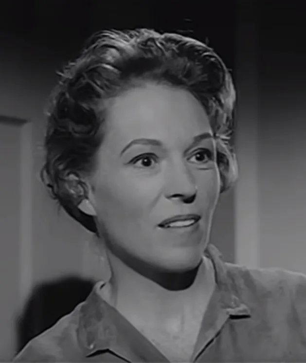 Claudia Bryar