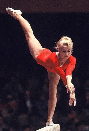 Polina Astájova