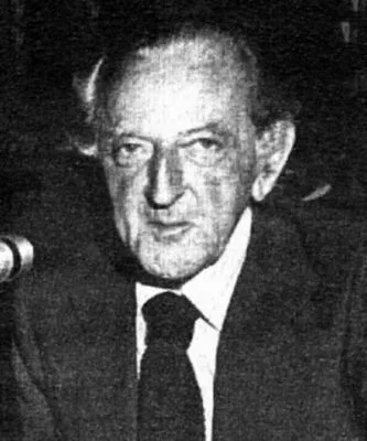 Carlos Briones