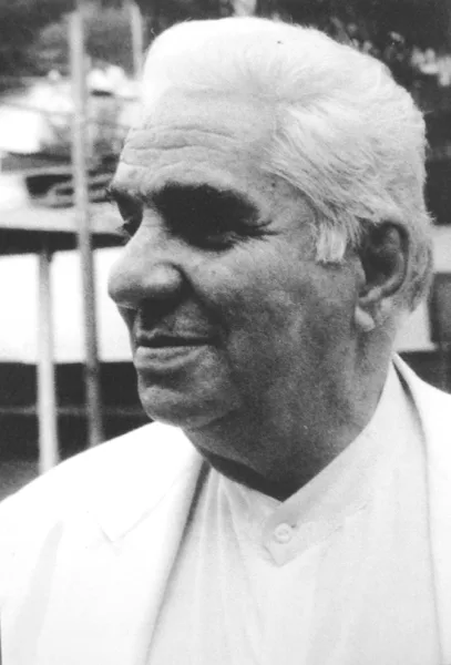 Chucho Corrales