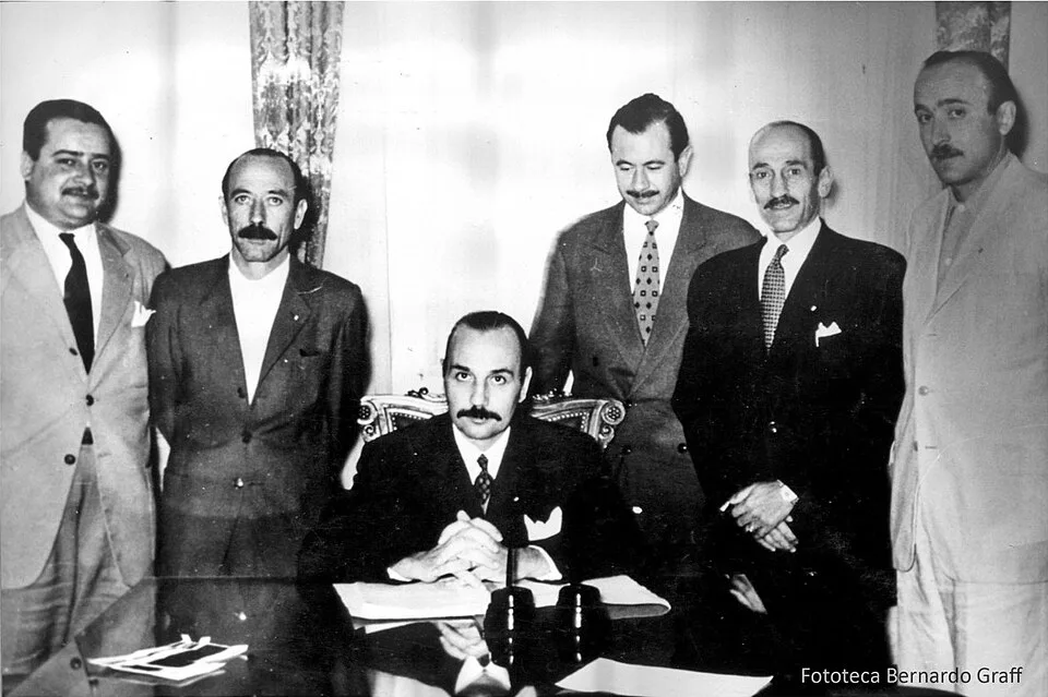 Salvador Ananía