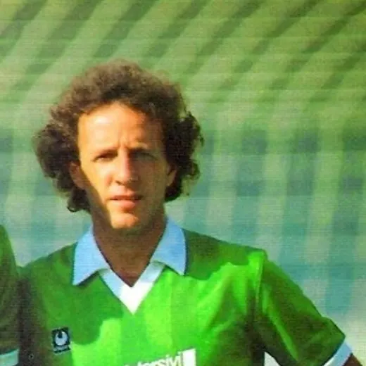 Dirceu (futbolista)