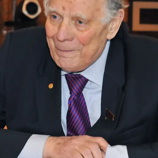 Zhores Ivánovich Alferov
