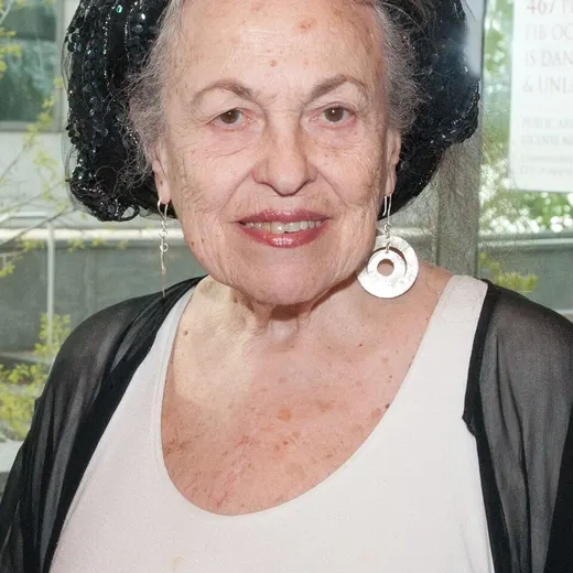 Helène Aylon