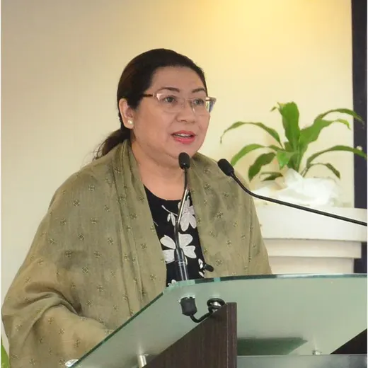 Aileen Baviera