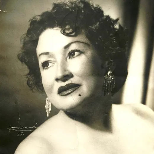 Carola Cobo