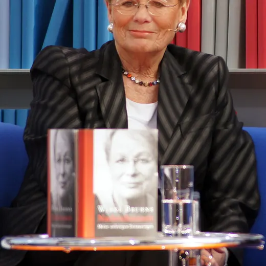 Wibke Bruhns