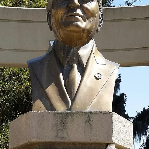Max Fernández