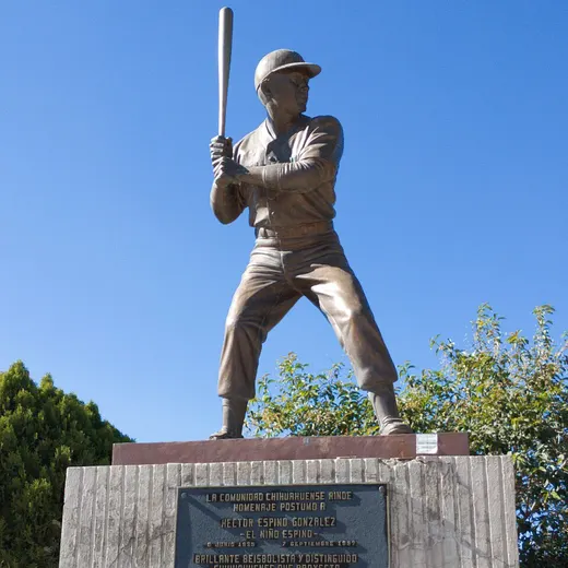 Héctor Espino