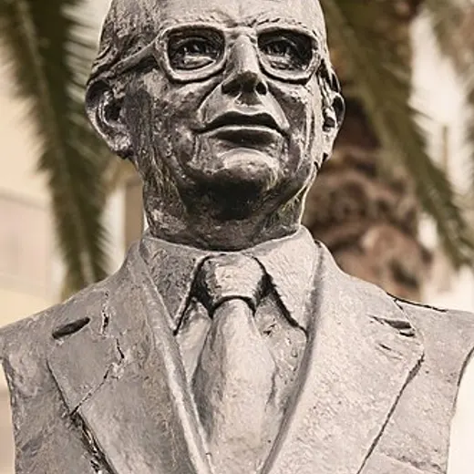 Andrés Aramburú Menchaca